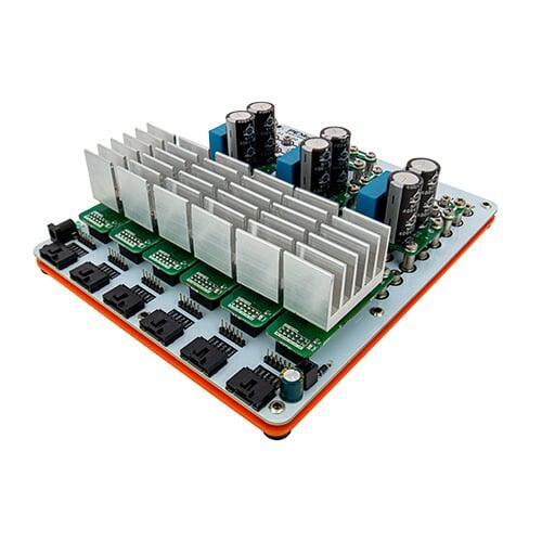 Plugy system three phase inverter